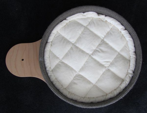 Sisal - Kratzbaumschale 52cm ø ( mit Holzplatte 55 cm ø) mit Nase und Klettkissen ( für 18cm Sisalstämme )